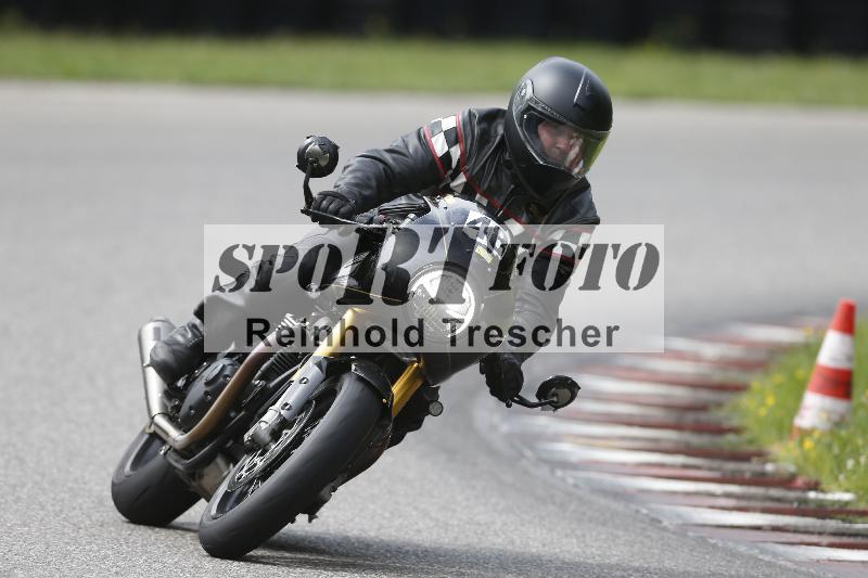 /37 28.07.2025 Dunlop Ride und Test Day ADR/Trackday Erfahren gelb Trackday schnell  rot/48